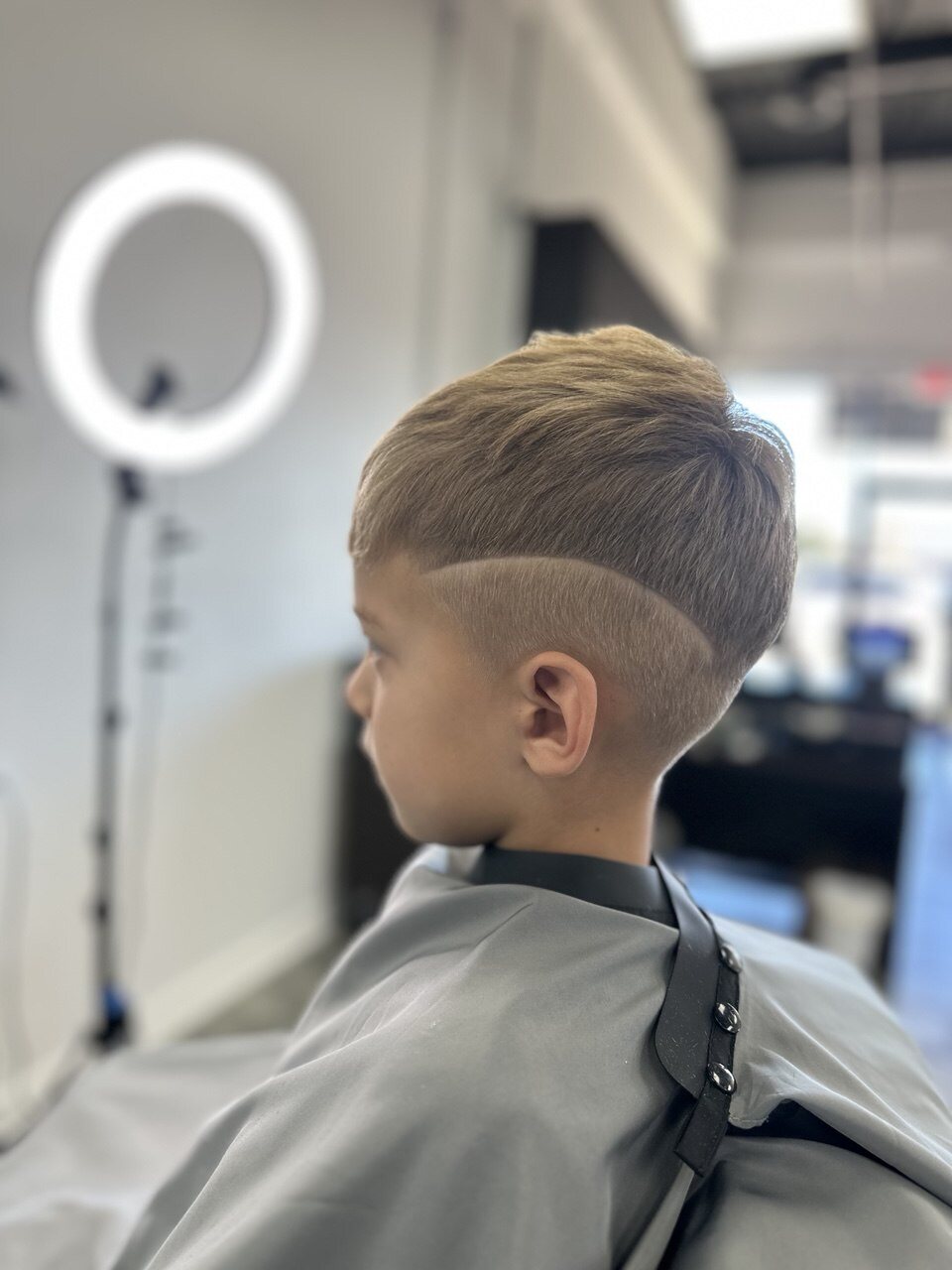 Kids haircut with design line